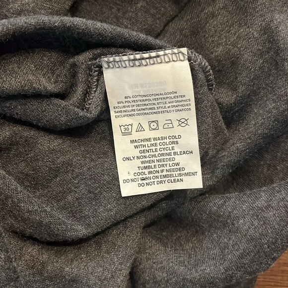 MLB Chicago Cubs Men’s Short Sleeve Shirt Size XL - Picture 4 of 4